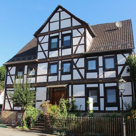 Pension Altes Pfarrhaus Helmarshausen Εξωτερικό φωτογραφία